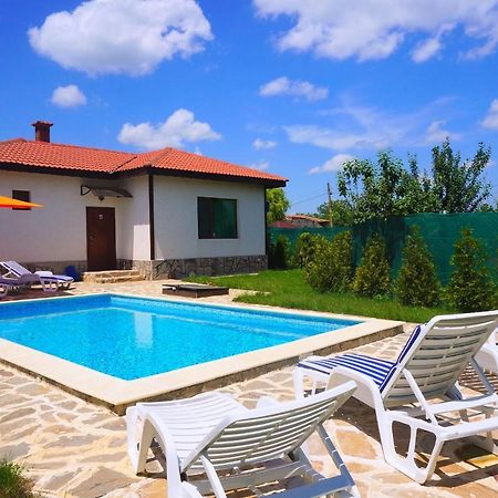 Вила Едем - Villa Edem - Beach Bolata Area Bŭlgarevo エクステリア 写真