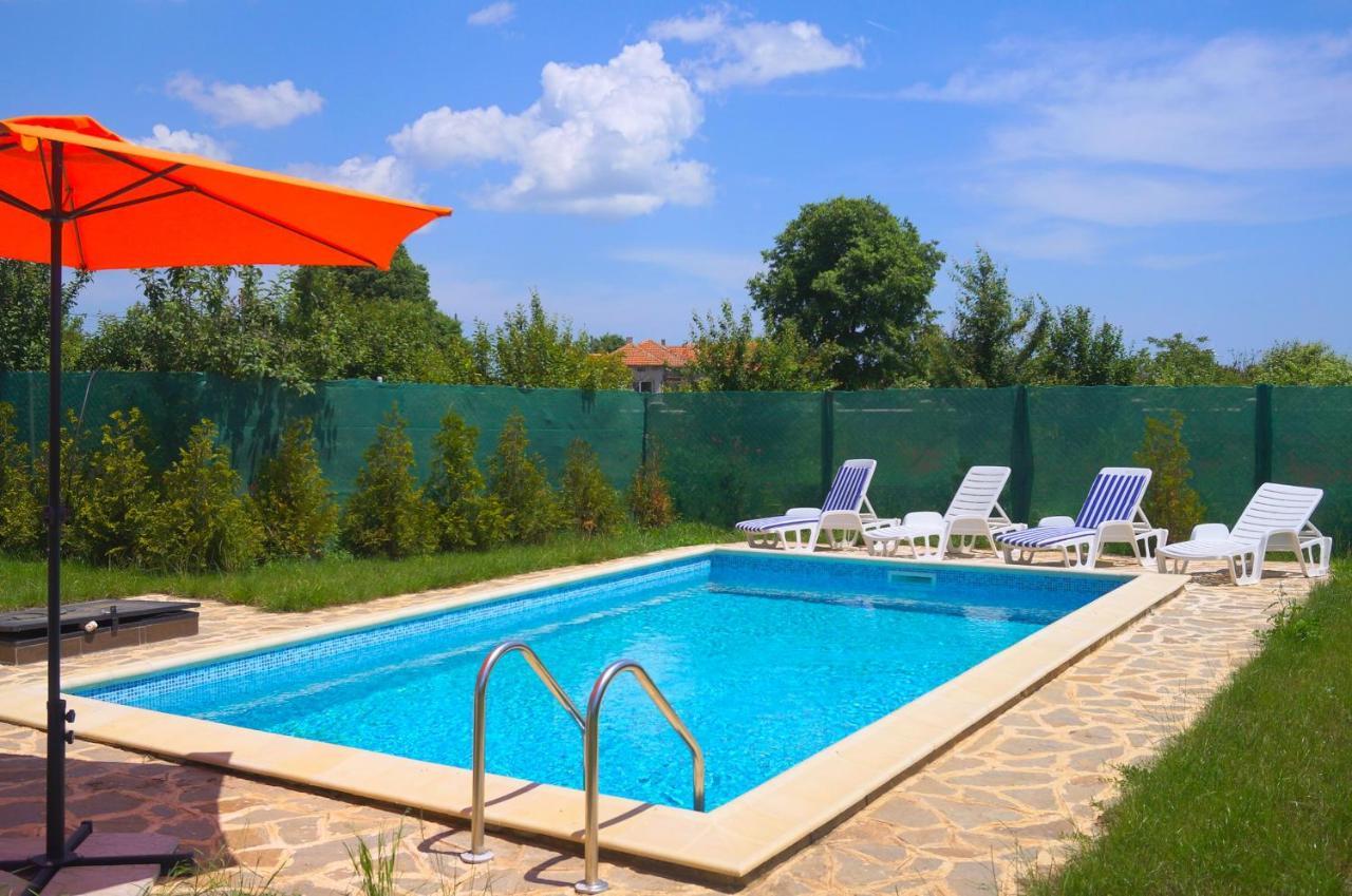 Вила Едем - Villa Edem - Beach Bolata Area Bŭlgarevo エクステリア 写真