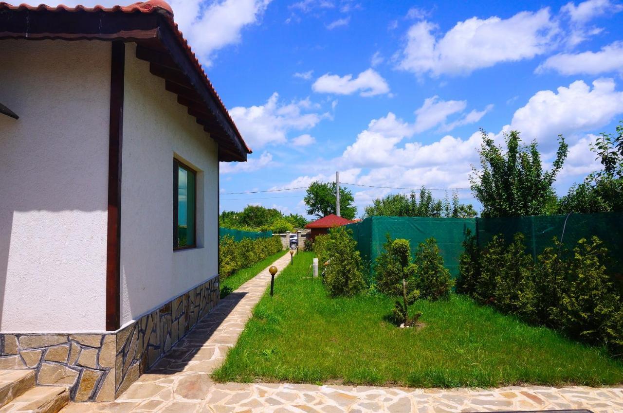 Вила Едем - Villa Edem - Beach Bolata Area Bŭlgarevo エクステリア 写真