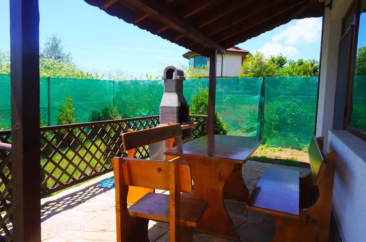 Вила Едем - Villa Edem - Beach Bolata Area Bŭlgarevo エクステリア 写真