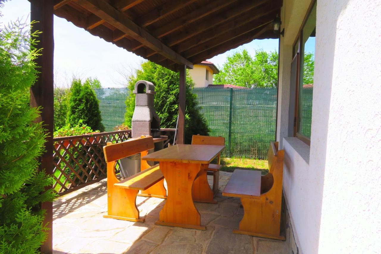 Вила Едем - Villa Edem - Beach Bolata Area Bŭlgarevo エクステリア 写真